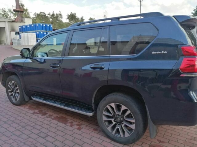 Черный Тойота Ленд Крузер 100, объемом двигателя 2.8 л и пробегом 13 тыс. км за 46000 $, фото 7 на Automoto.ua