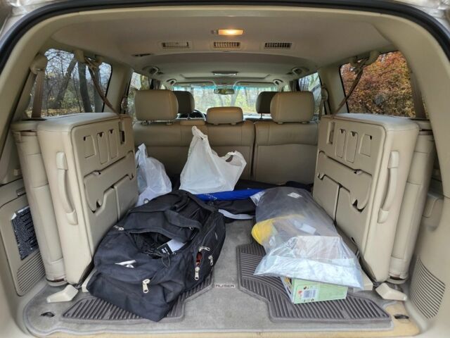 Желтый Тойота Ленд Крузер 100, объемом двигателя 4.7 л и пробегом 99 тыс. км за 35000 $, фото 6 на Automoto.ua