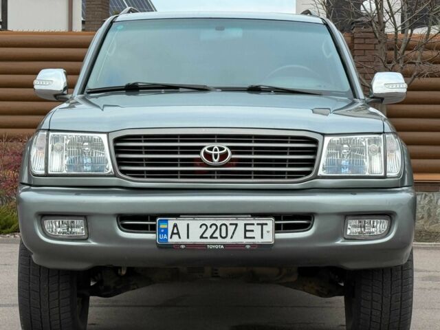 Сірий Тойота Ленд Крузер 100, об'ємом двигуна 4.7 л та пробігом 460 тис. км за 8500 $, фото 3 на Automoto.ua