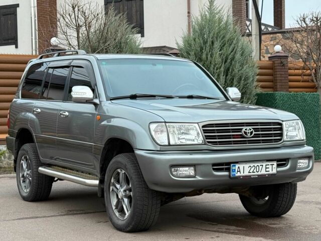 Сірий Тойота Ленд Крузер 100, об'ємом двигуна 4.7 л та пробігом 460 тис. км за 8500 $, фото 4 на Automoto.ua