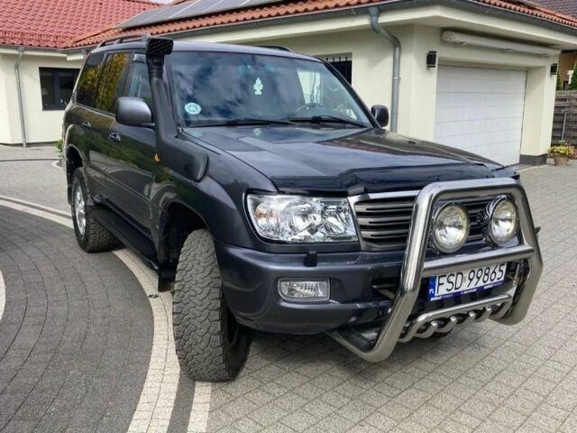 Сірий Тойота Ленд Крузер 100, об'ємом двигуна 4.2 л та пробігом 265 тис. км за 4000 $, фото 1 на Automoto.ua