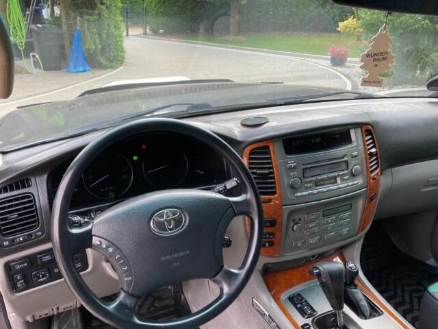 Сірий Тойота Ленд Крузер 100, об'ємом двигуна 4.2 л та пробігом 289 тис. км за 3600 $, фото 3 на Automoto.ua