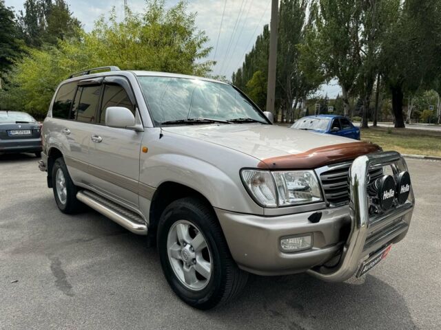 Серый Тойота Ленд Крузер 100, объемом двигателя 4.7 л и пробегом 390 тыс. км за 14990 $, фото 7 на Automoto.ua