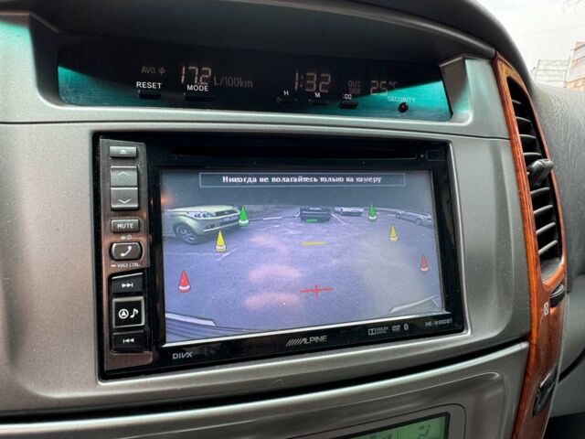 Серый Тойота Ленд Крузер 100, объемом двигателя 4.7 л и пробегом 390 тыс. км за 14990 $, фото 29 на Automoto.ua