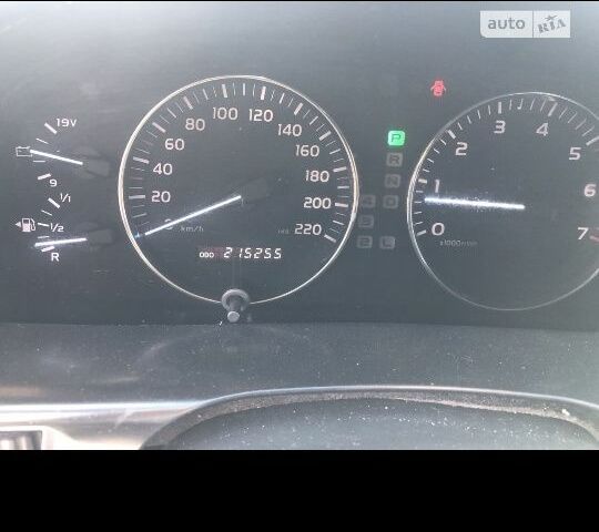 Сірий Тойота Ленд Крузер 100, об'ємом двигуна 4.7 л та пробігом 227 тис. км за 15000 $, фото 7 на Automoto.ua