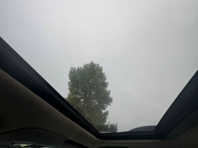 Серый Тойота Ленд Крузер 100, объемом двигателя 0 л и пробегом 275 тыс. км за 11300 $, фото 9 на Automoto.ua