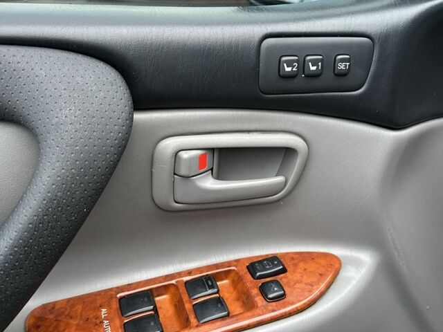 Сірий Тойота Ленд Крузер 100, об'ємом двигуна 4.7 л та пробігом 435 тис. км за 11999 $, фото 18 на Automoto.ua