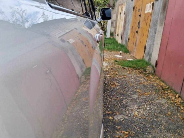 Серый Тойота Ленд Крузер 100, объемом двигателя 4.2 л и пробегом 363 тыс. км за 23500 $, фото 5 на Automoto.ua