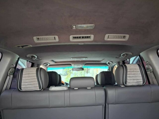 Серый Тойота Ленд Крузер 100, объемом двигателя 4.2 л и пробегом 363 тыс. км за 23500 $, фото 13 на Automoto.ua