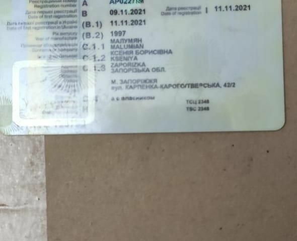 Синий Тойота Ленд Крузер 100, объемом двигателя 3 л и пробегом 431 тыс. км за 7900 $, фото 3 на Automoto.ua