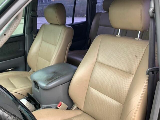 Зеленый Тойота Ленд Крузер 100, объемом двигателя 4.2 л и пробегом 460 тыс. км за 13999 $, фото 5 на Automoto.ua