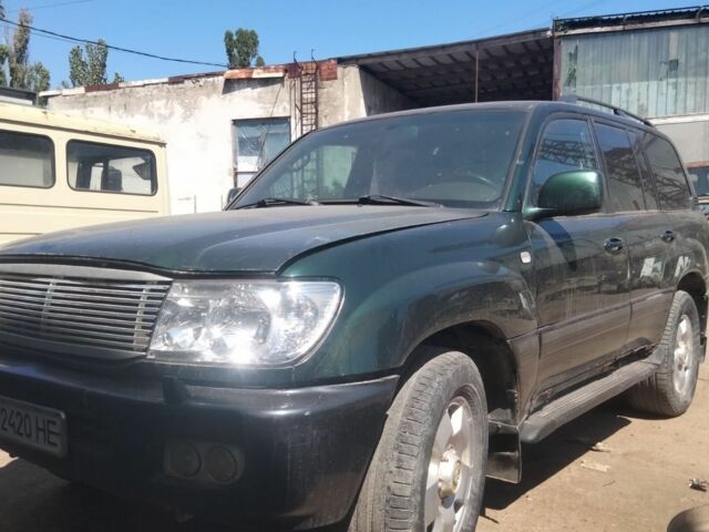 Зеленый Тойота Ленд Крузер 100, объемом двигателя 4.7 л и пробегом 300 тыс. км за 8600 $, фото 4 на Automoto.ua