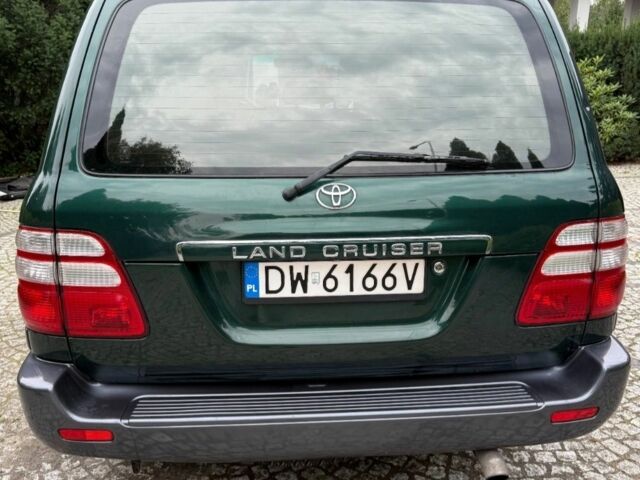 Зеленый Тойота Ленд Крузер 100, объемом двигателя 0 л и пробегом 327 тыс. км за 3300 $, фото 7 на Automoto.ua