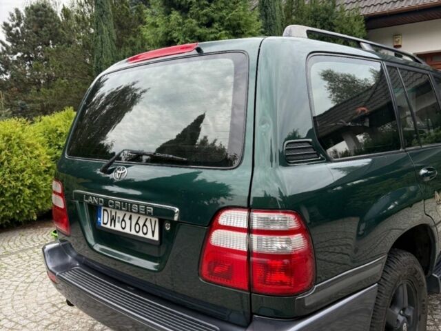Зеленый Тойота Ленд Крузер 100, объемом двигателя 0 л и пробегом 327 тыс. км за 3300 $, фото 5 на Automoto.ua