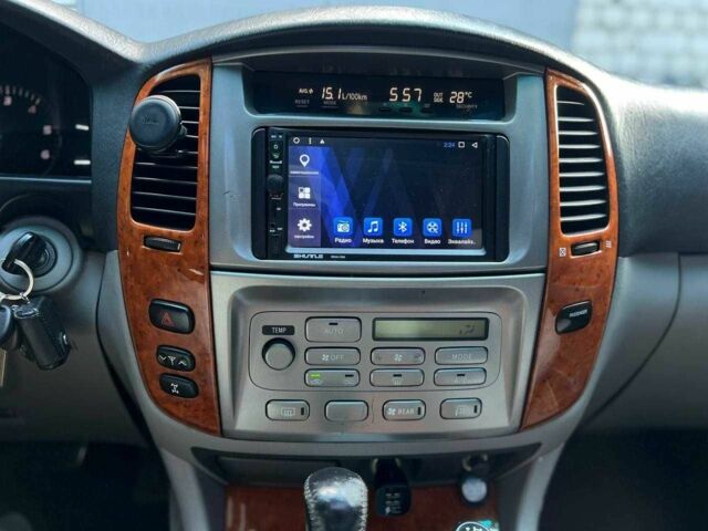 Зелений Тойота Ленд Крузер 100, об'ємом двигуна 4.2 л та пробігом 618 тис. км за 14490 $, фото 17 на Automoto.ua