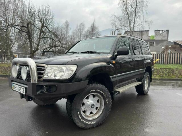 Черный Тойота Ленд Крузер 105, объемом двигателя 0 л и пробегом 350 тыс. км за 24990 $, фото 5 на Automoto.ua