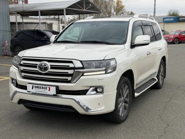 Белый Тойота Ленд Крузер 200, объемом двигателя 4.5 л и пробегом 167 тыс. км за 46800 $, фото 15 на Automoto.ua