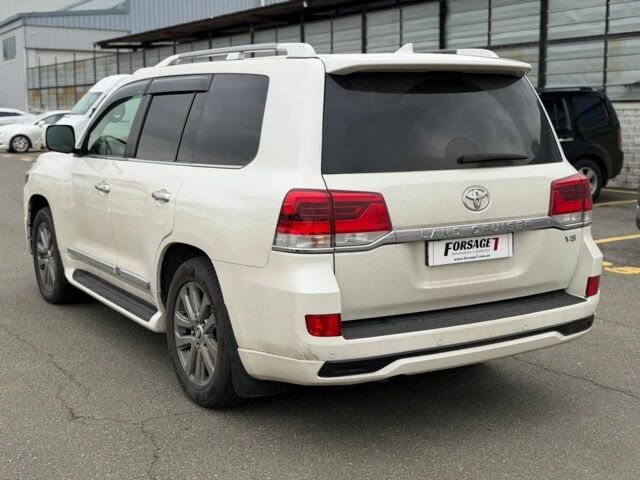 Белый Тойота Ленд Крузер 200, объемом двигателя 4.5 л и пробегом 167 тыс. км за 46500 $, фото 13 на Automoto.ua