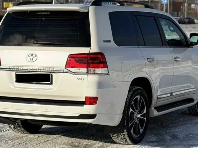 Білий Тойота Ленд Крузер 200, об'ємом двигуна 4.5 л та пробігом 100 тис. км за 10000 $, фото 2 на Automoto.ua