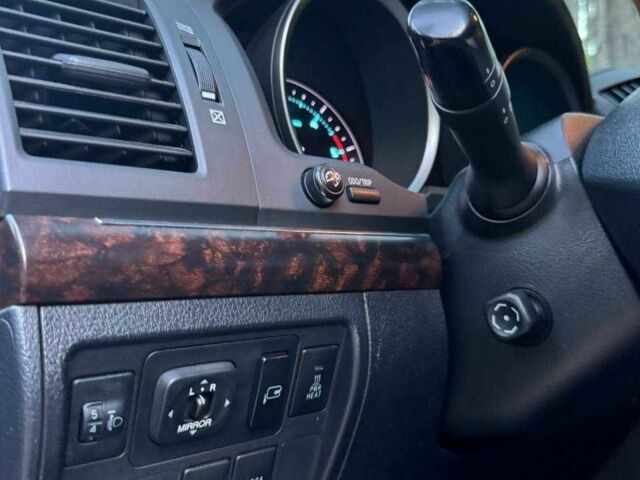 Бежевый Тойота Ленд Крузер 200, объемом двигателя 4.5 л и пробегом 519 тыс. км за 20500 $, фото 10 на Automoto.ua