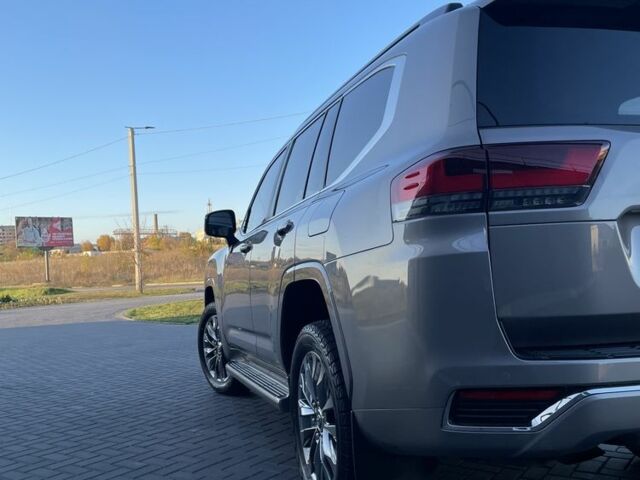 Бежевый Тойота Ленд Крузер 200, объемом двигателя 3.4 л и пробегом 22 тыс. км за 93000 $, фото 1 на Automoto.ua