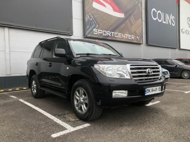 Черный Тойота Ленд Крузер 200, объемом двигателя 4.7 л и пробегом 320 тыс. км за 23800 $, фото 1 на Automoto.ua