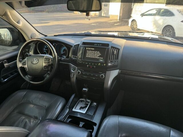 Чорний Тойота Ленд Крузер 200, об'ємом двигуна 4.7 л та пробігом 220 тис. км за 22800 $, фото 6 на Automoto.ua