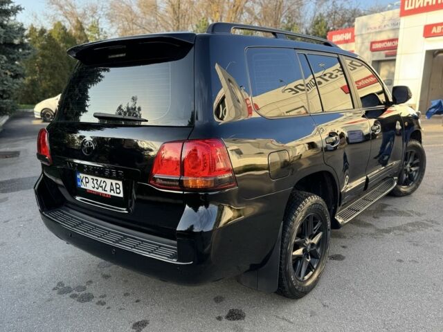 Чорний Тойота Ленд Крузер 200, об'ємом двигуна 4.7 л та пробігом 220 тис. км за 22800 $, фото 1 на Automoto.ua