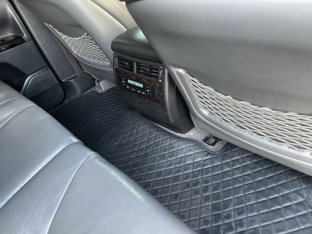 Чорний Тойота Ленд Крузер 200, об'ємом двигуна 4.7 л та пробігом 220 тис. км за 22800 $, фото 9 на Automoto.ua