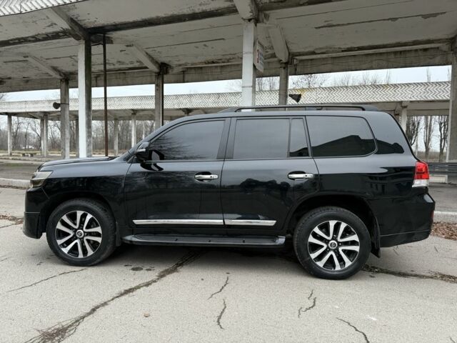 Черный Тойота Ленд Крузер 200, объемом двигателя 4.7 л и пробегом 315 тыс. км за 28500 $, фото 11 на Automoto.ua