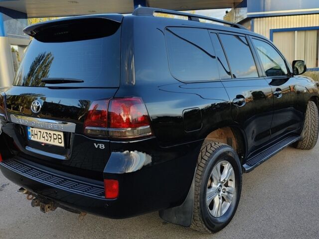 Черный Тойота Ленд Крузер 200, объемом двигателя 4.5 л и пробегом 300 тыс. км за 24000 $, фото 3 на Automoto.ua