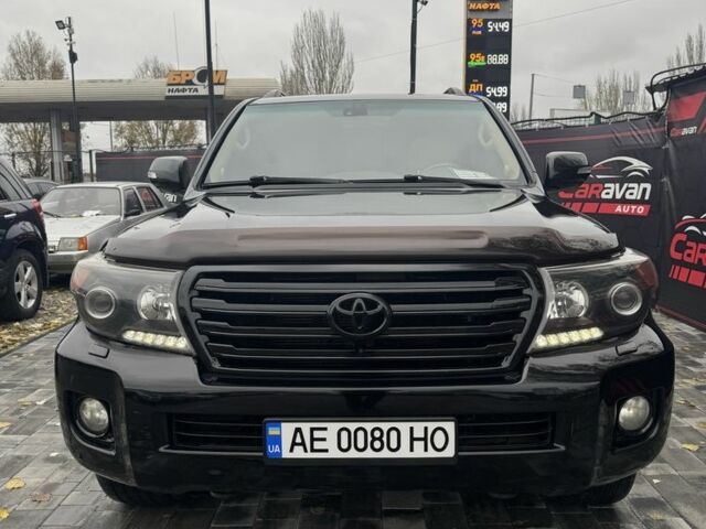 Чорний Тойота Ленд Крузер 200, об'ємом двигуна 4.5 л та пробігом 280 тис. км за 25900 $, фото 1 на Automoto.ua