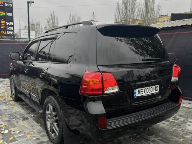 Чорний Тойота Ленд Крузер 200, об'ємом двигуна 4.5 л та пробігом 280 тис. км за 25900 $, фото 4 на Automoto.ua