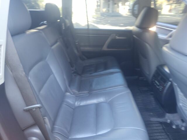 Черный Тойота Ленд Крузер 200, объемом двигателя 4.5 л и пробегом 244 тыс. км за 32000 $, фото 7 на Automoto.ua