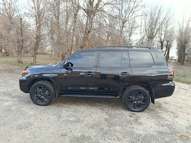 Черный Тойота Ленд Крузер 200, объемом двигателя 4.5 л и пробегом 260 тыс. км за 23500 $, фото 2 на Automoto.ua