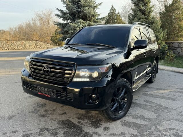 Черный Тойота Ленд Крузер 200, объемом двигателя 4.7 л и пробегом 220 тыс. км за 22800 $, фото 8 на Automoto.ua