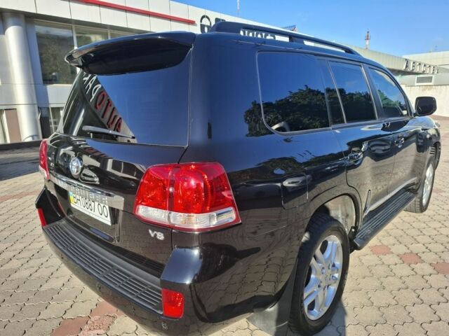 Черный Тойота Ленд Крузер 200, объемом двигателя 4.7 л и пробегом 136 тыс. км за 57000 $, фото 3 на Automoto.ua