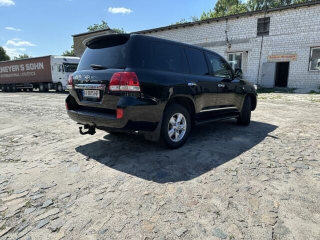 Черный Тойота Ленд Крузер 200, объемом двигателя 4.5 л и пробегом 290 тыс. км за 28000 $, фото 3 на Automoto.ua