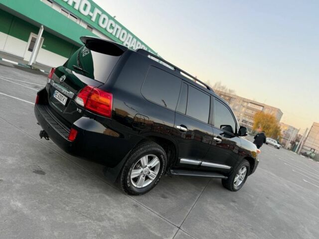 Черный Тойота Ленд Крузер 200, объемом двигателя 4.5 л и пробегом 257 тыс. км за 29300 $, фото 4 на Automoto.ua