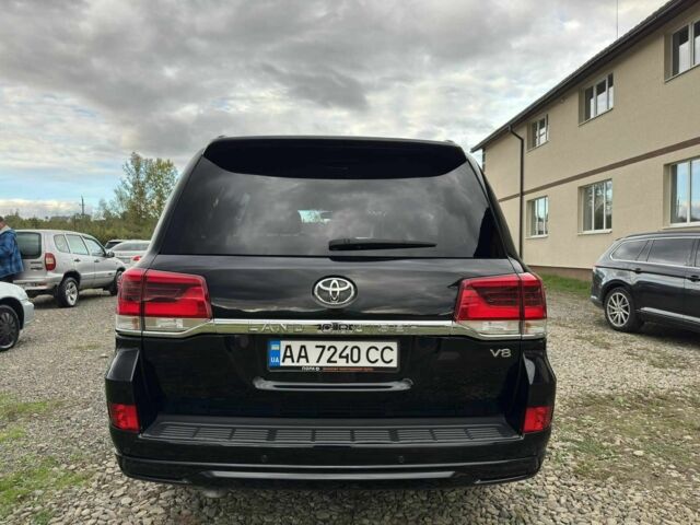 Черный Тойота Ленд Крузер 200, объемом двигателя 4.5 л и пробегом 200 тыс. км за 36500 $, фото 6 на Automoto.ua