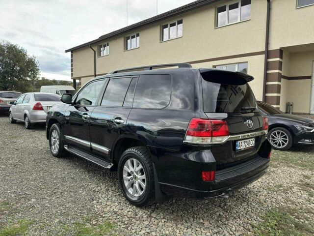 Черный Тойота Ленд Крузер 200, объемом двигателя 4.5 л и пробегом 200 тыс. км за 36500 $, фото 5 на Automoto.ua