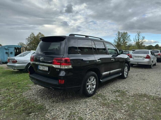 Черный Тойота Ленд Крузер 200, объемом двигателя 4.5 л и пробегом 200 тыс. км за 36500 $, фото 7 на Automoto.ua