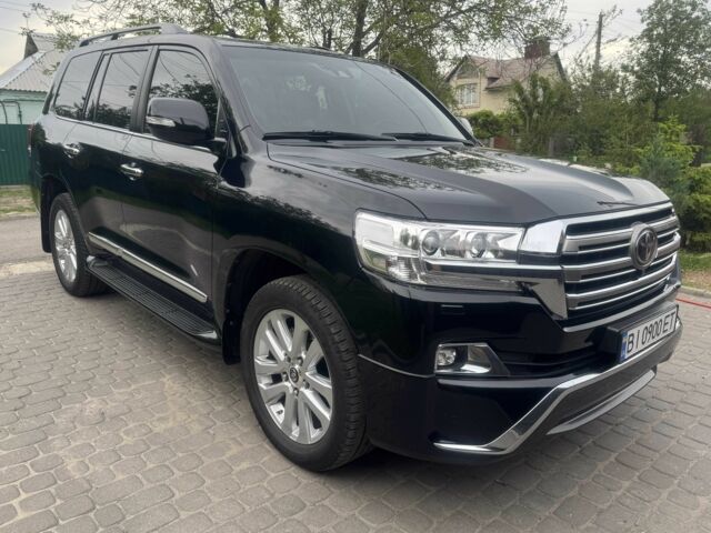 Черный Тойота Ленд Крузер 200, объемом двигателя 4.5 л и пробегом 217 тыс. км за 46400 $, фото 8 на Automoto.ua