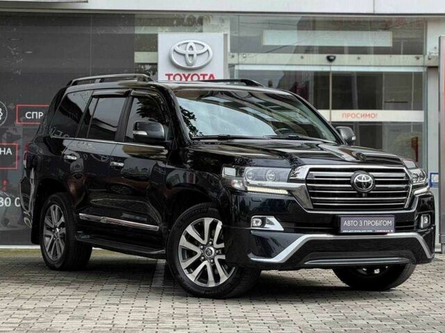 Черный Тойота Ленд Крузер 200, объемом двигателя 4.5 л и пробегом 250 тыс. км за 51049 $, фото 6 на Automoto.ua