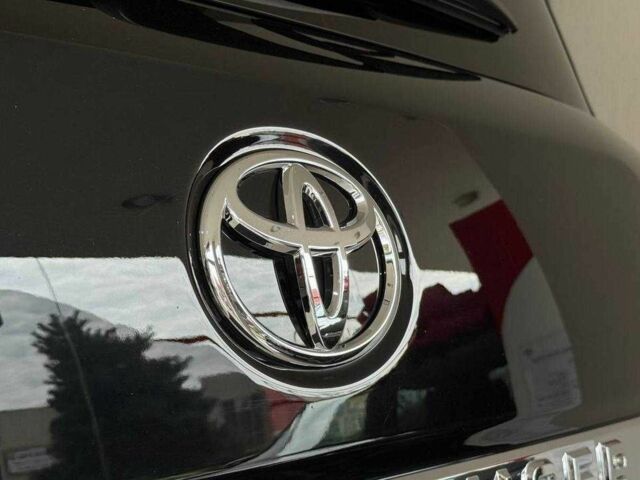 Черный Тойота Ленд Крузер 200, объемом двигателя 4.5 л и пробегом 250 тыс. км за 51049 $, фото 23 на Automoto.ua