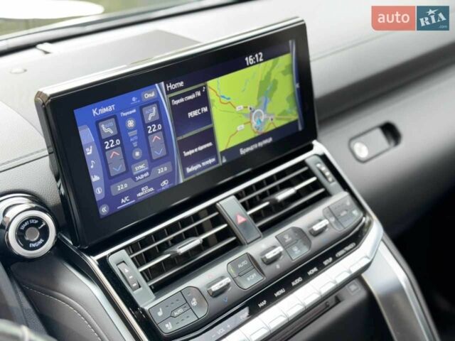 Черный Тойота Ленд Крузер 200, объемом двигателя 3.3 л и пробегом 154 тыс. км за 69890 $, фото 15 на Automoto.ua