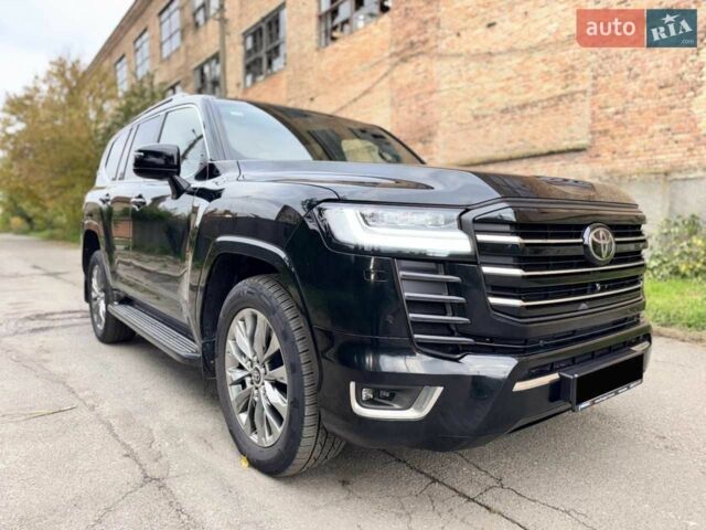 Черный Тойота Ленд Крузер 200, объемом двигателя 3.3 л и пробегом 154 тыс. км за 69890 $, фото 10 на Automoto.ua