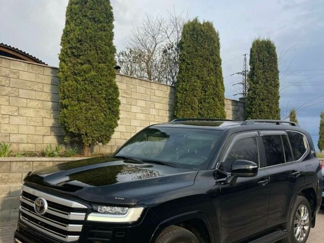 Чорний Тойота Ленд Крузер 200, об'ємом двигуна 3 л та пробігом 120 тис. км за 81000 $, фото 4 на Automoto.ua