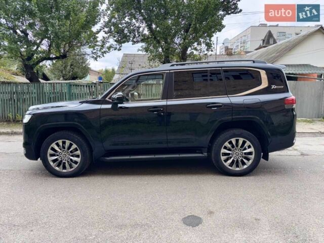 Черный Тойота Ленд Крузер 200, объемом двигателя 3.3 л и пробегом 154 тыс. км за 72990 $, фото 5 на Automoto.ua