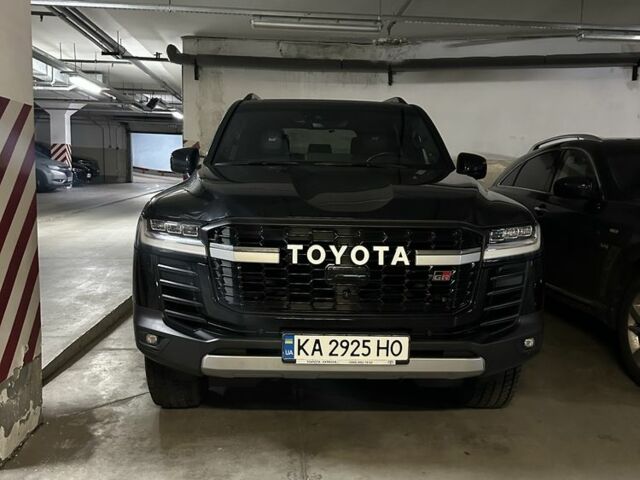 Чорний Тойота Ленд Крузер 200, об'ємом двигуна 3.3 л та пробігом 22 тис. км за 75999 $, фото 9 на Automoto.ua